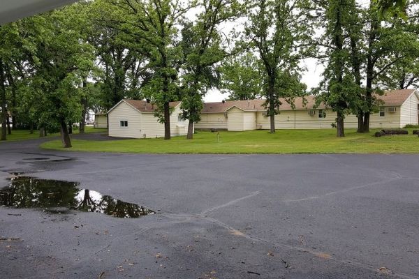 Budget Host Inn (Detroit Lakes)